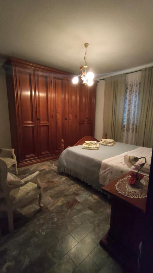לינה וארוחת בוקר Pianore Pirro & Sharon House מראה חיצוני תמונה